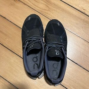 On Cloud Women’s Running Sneakers